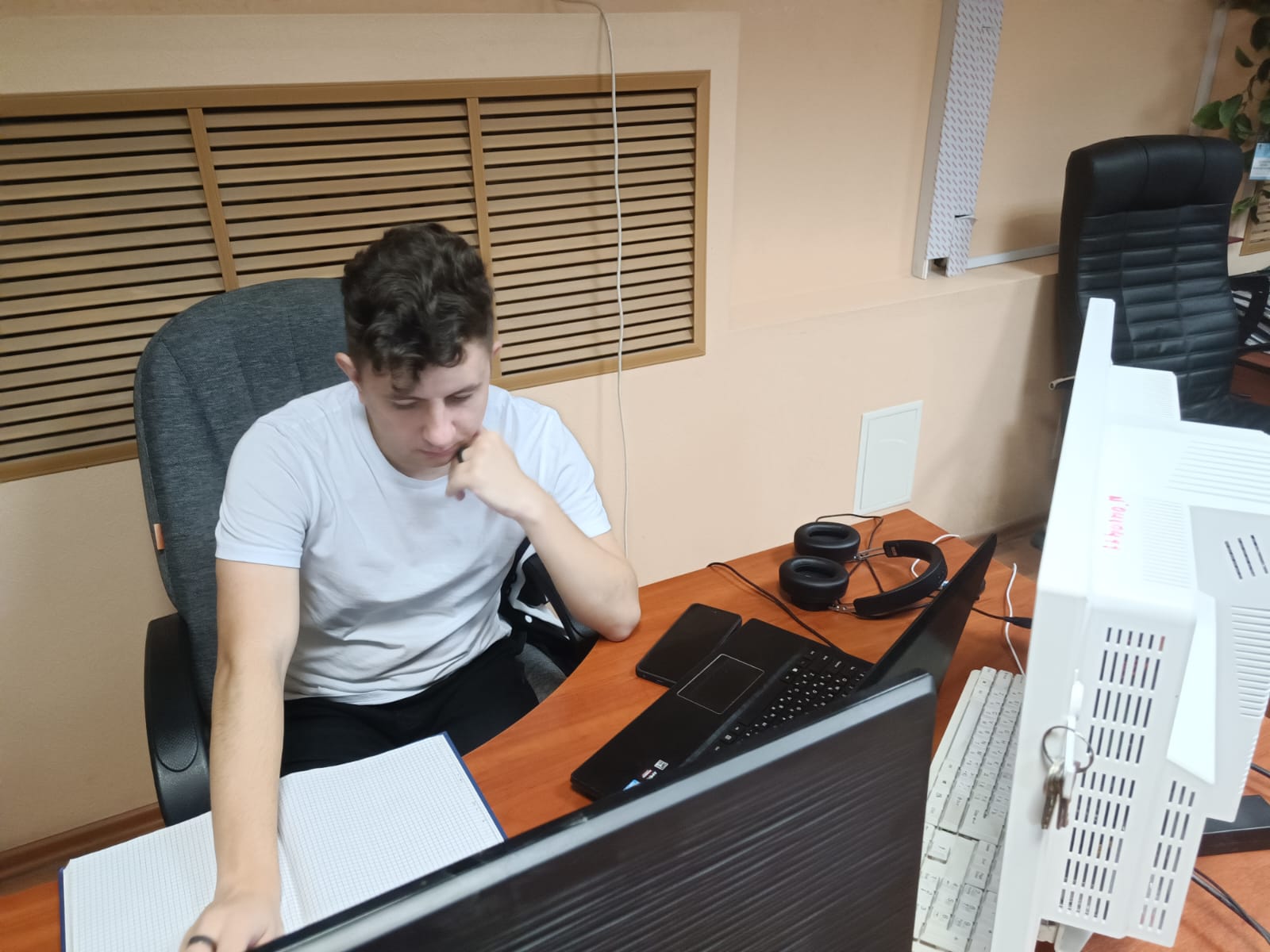 Изображение не загружено. Перезагрузите страницу.